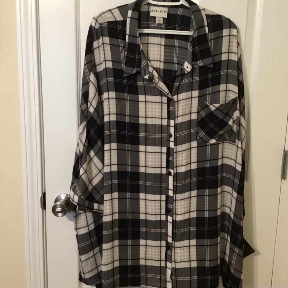 Ava & Viv Monochrome Plaid Button-Up